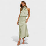 Albína - Saténová elegancia